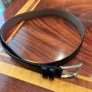 Allen Edmonds Belt - Size 42 - used in great condition